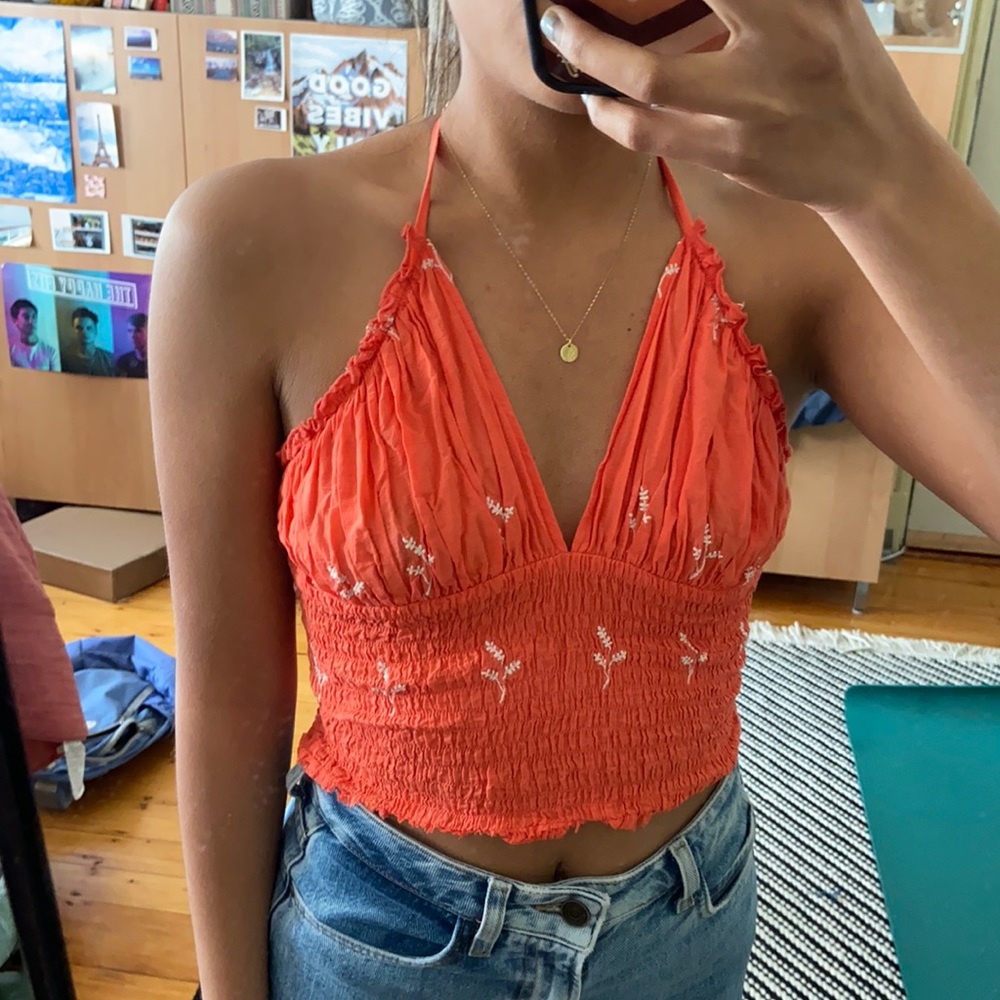 Halter top